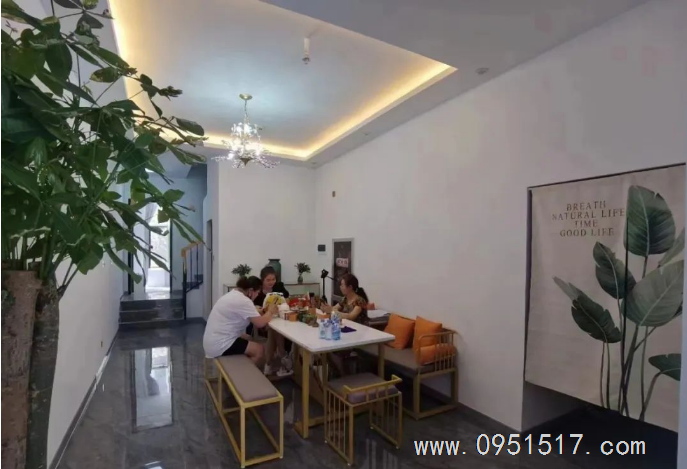 MR634金凤区凤台路芭纹管家美容店低价转让