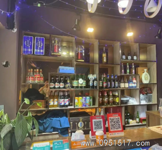 西夏区精装修烧烤店转让